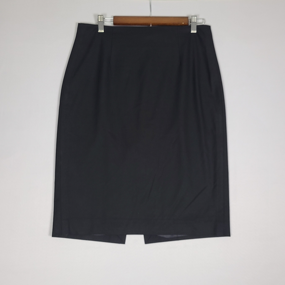 Zara Pencil Skirt Womens Size 10 Black Knee Length Back Slit Zip Closure Chic